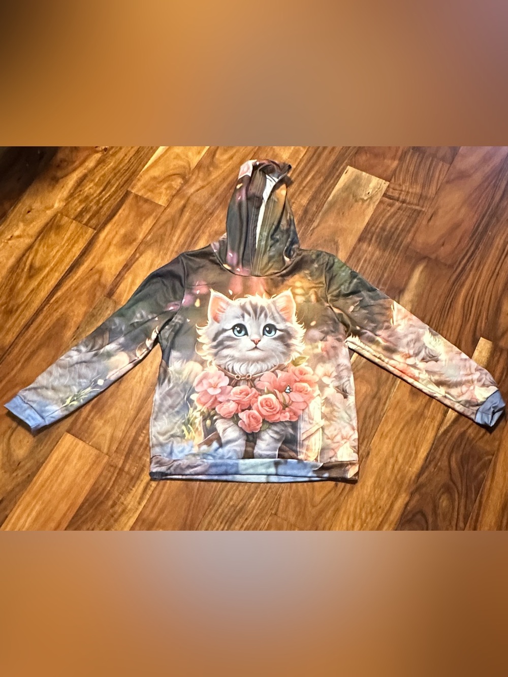 Kitty Holding Flowers Girls Size 13/14 Hoodie Soft Comfortable New Playful Cute